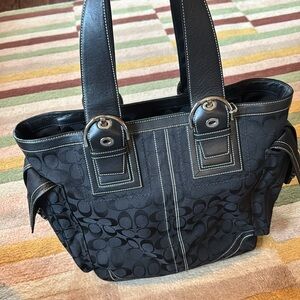 👜 Y2K Vintage Coach Signature C Black Jacquard Tote Bag
